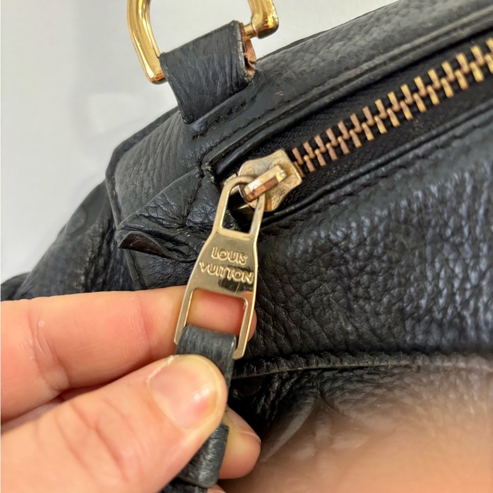 Vintage Black Embossed Satchel - Picture 14 of 16